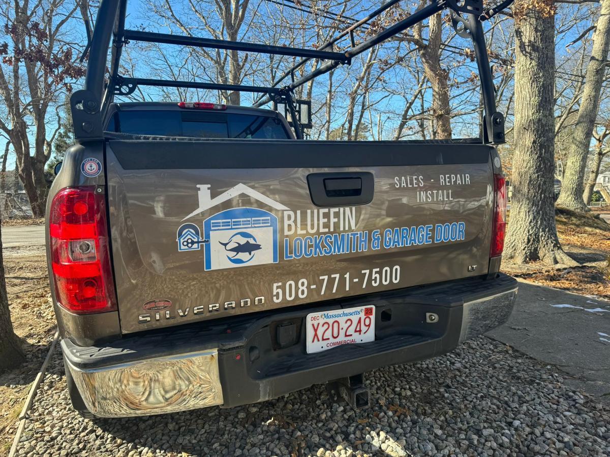 Bluefin garage door repair project